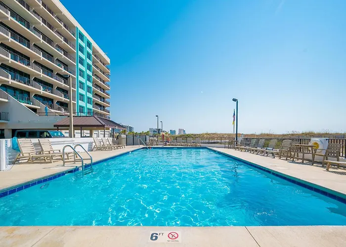 Island Winds East 808 Apartment